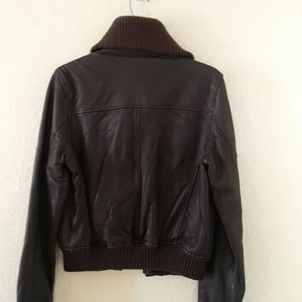 Levi's Aviator Leather Bomber Jacket - Picture 6 of 14